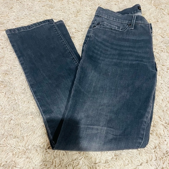 Lee Denim - Lee slim straight stretchy jeans size 6
